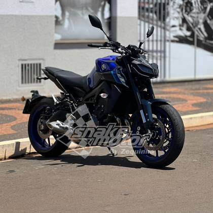 YAMAHA MT-09 